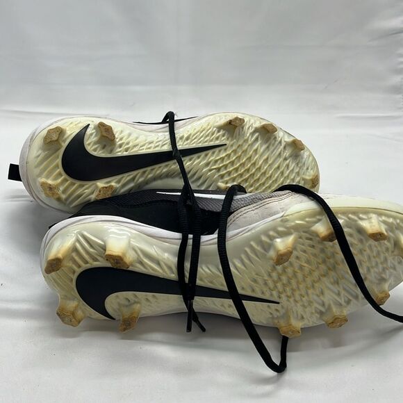 Black & White Nike Lunarlon Cleats Women's 9 - Picture 4 of 8